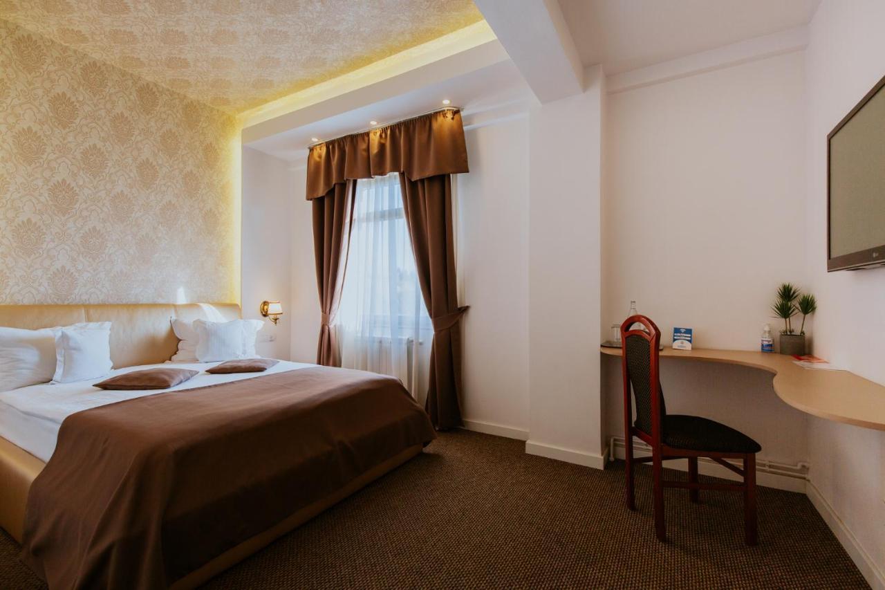 Hotel Restaurant Park Miercurea Ciuc Ngoại thất bức ảnh