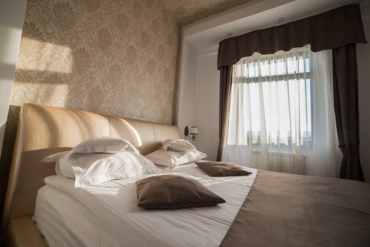 Hotel Restaurant Park Miercurea Ciuc Ngoại thất bức ảnh